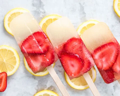 Strawberry Lemonade Pops